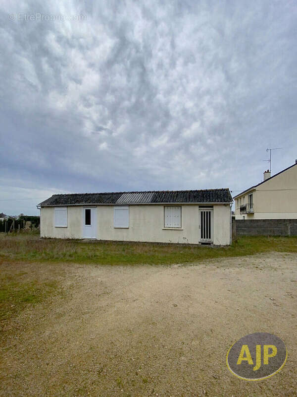 Appartement à ALLONNES