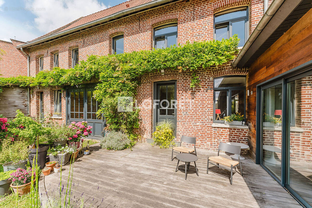 Maison à AVELIN