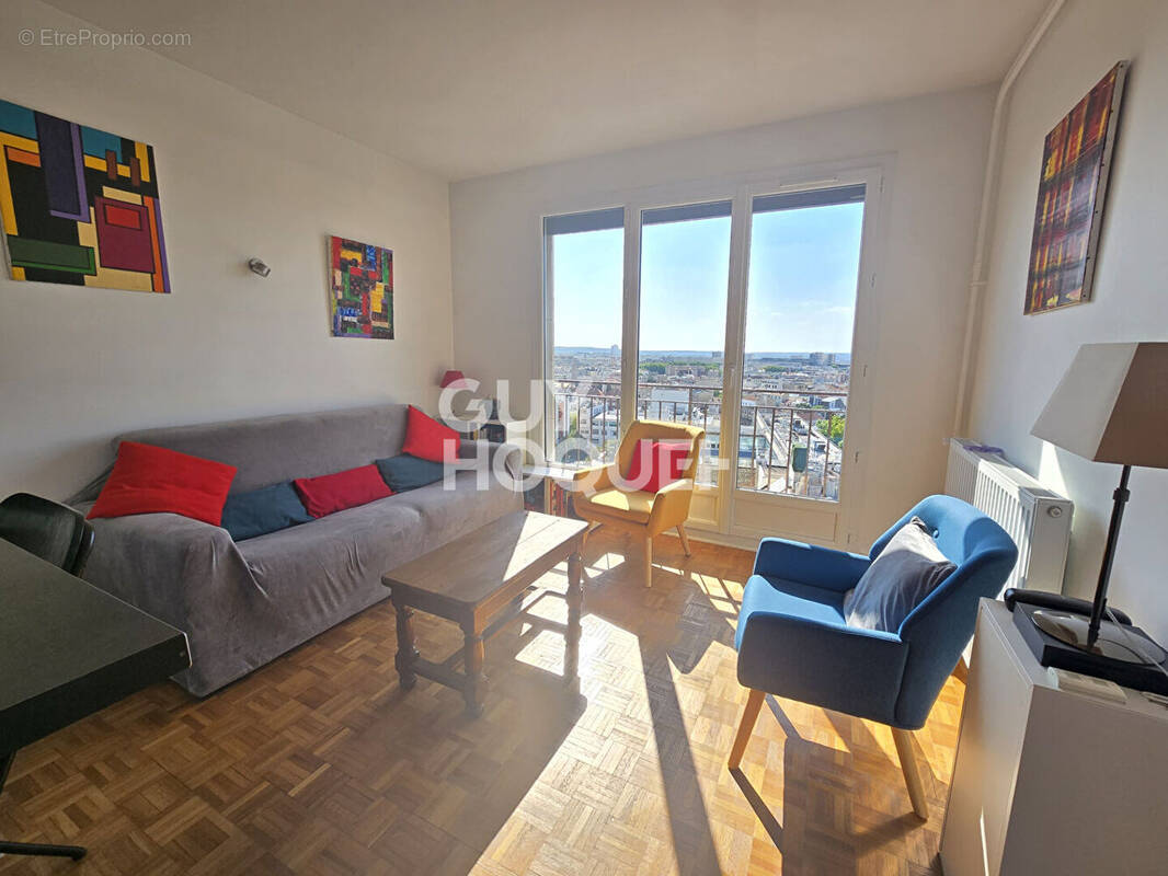 Appartement à MONTROUGE