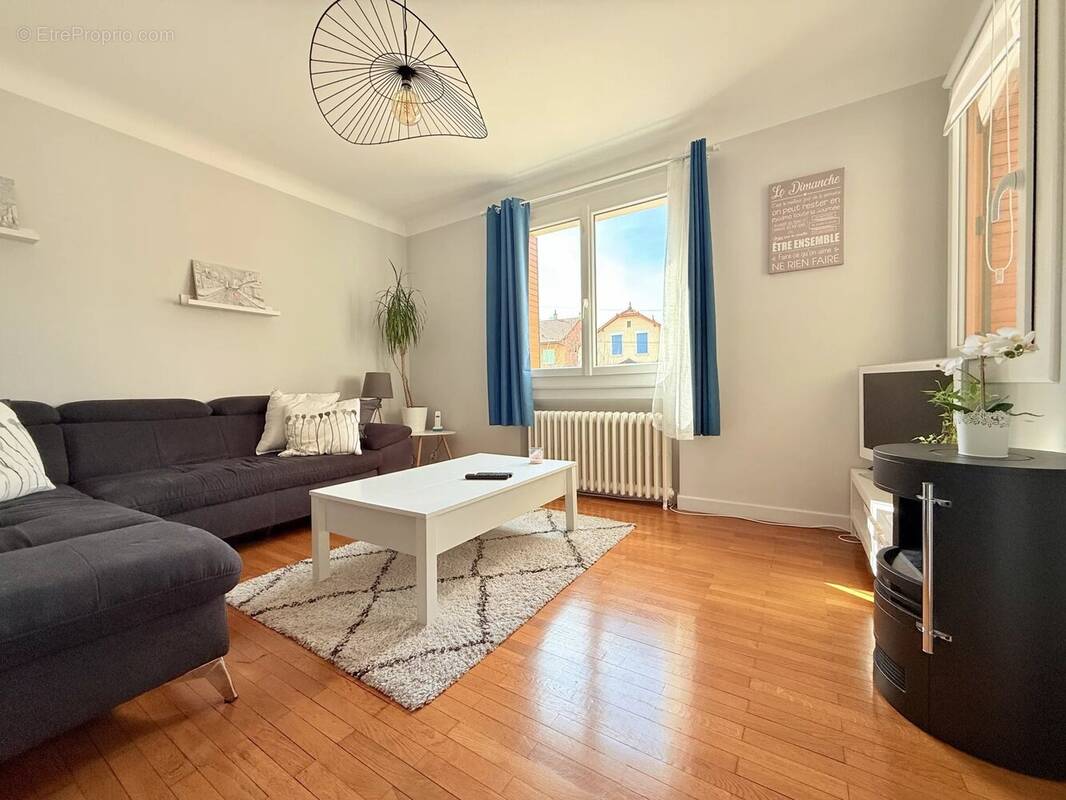 Appartement à AIX-LES-BAINS
