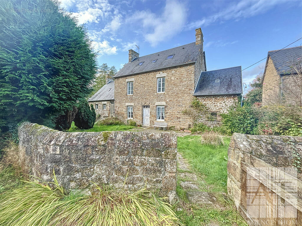 Maison à CEAUCE
