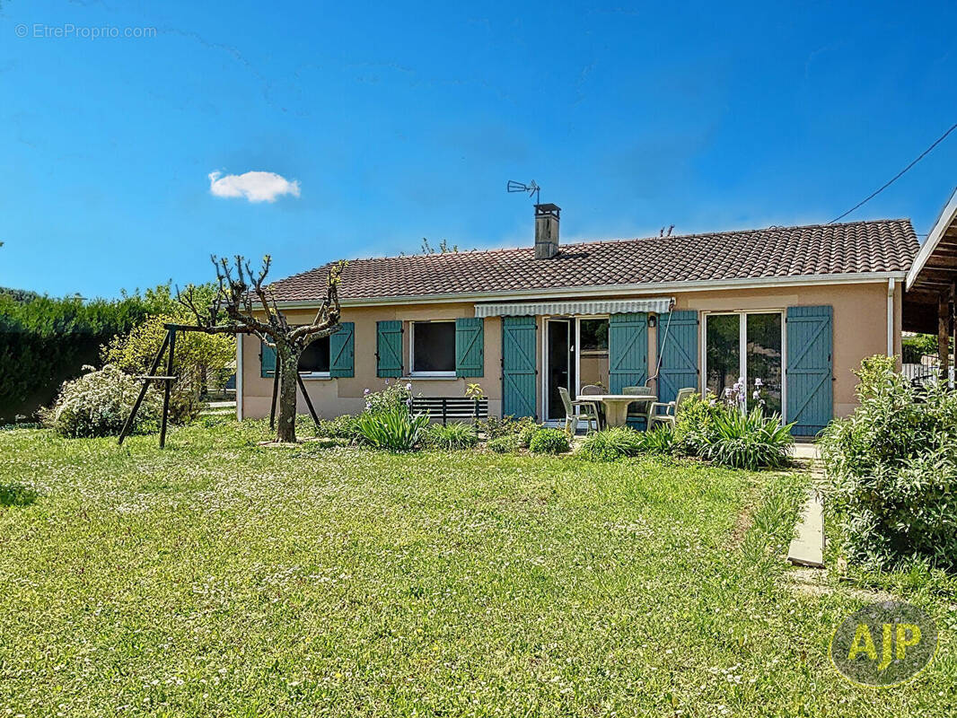 Maison à MARGAUX