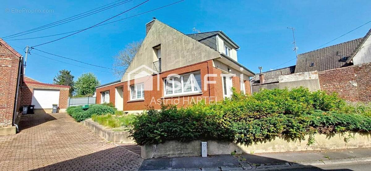 Photo 1 - Maison à VILLERS-OUTREAUX