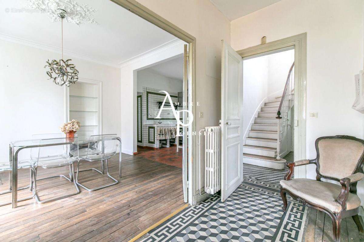 Maison à ROSNY-SOUS-BOIS