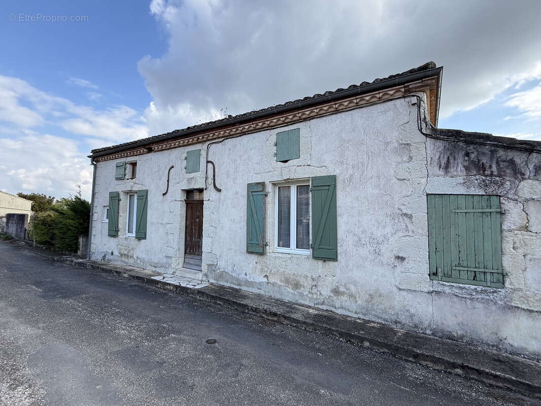 Maison à PUYMIROL