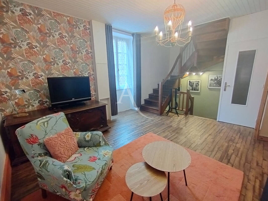 Maison à VILLEFRANCHE-DU-PERIGORD