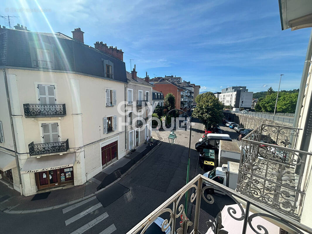 Appartement à AIX-LES-BAINS