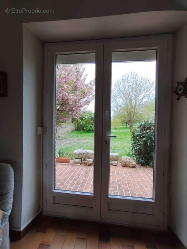 Maison à EGREVILLE