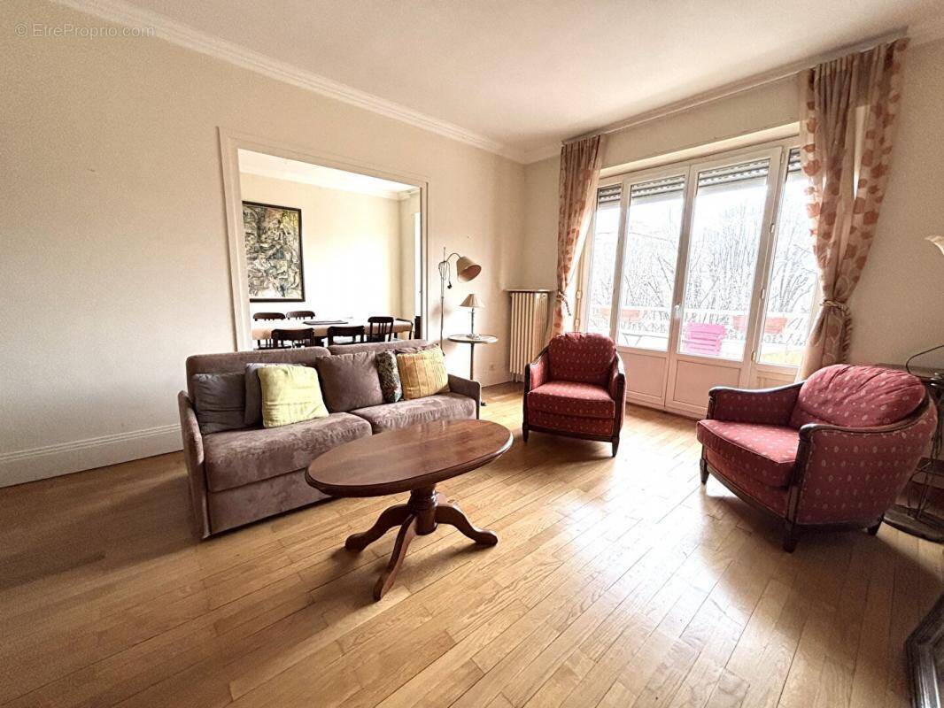 Appartement à LYON-7E