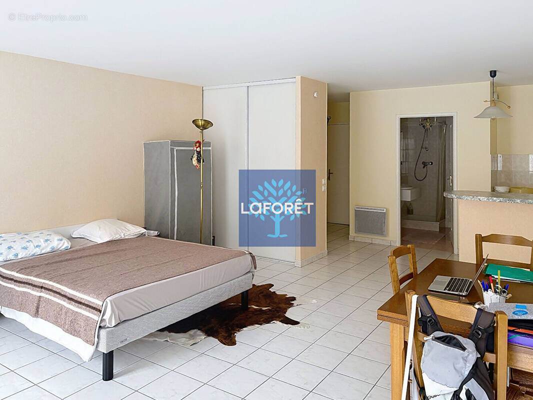 Appartement à SAINT-GENIS-LAVAL