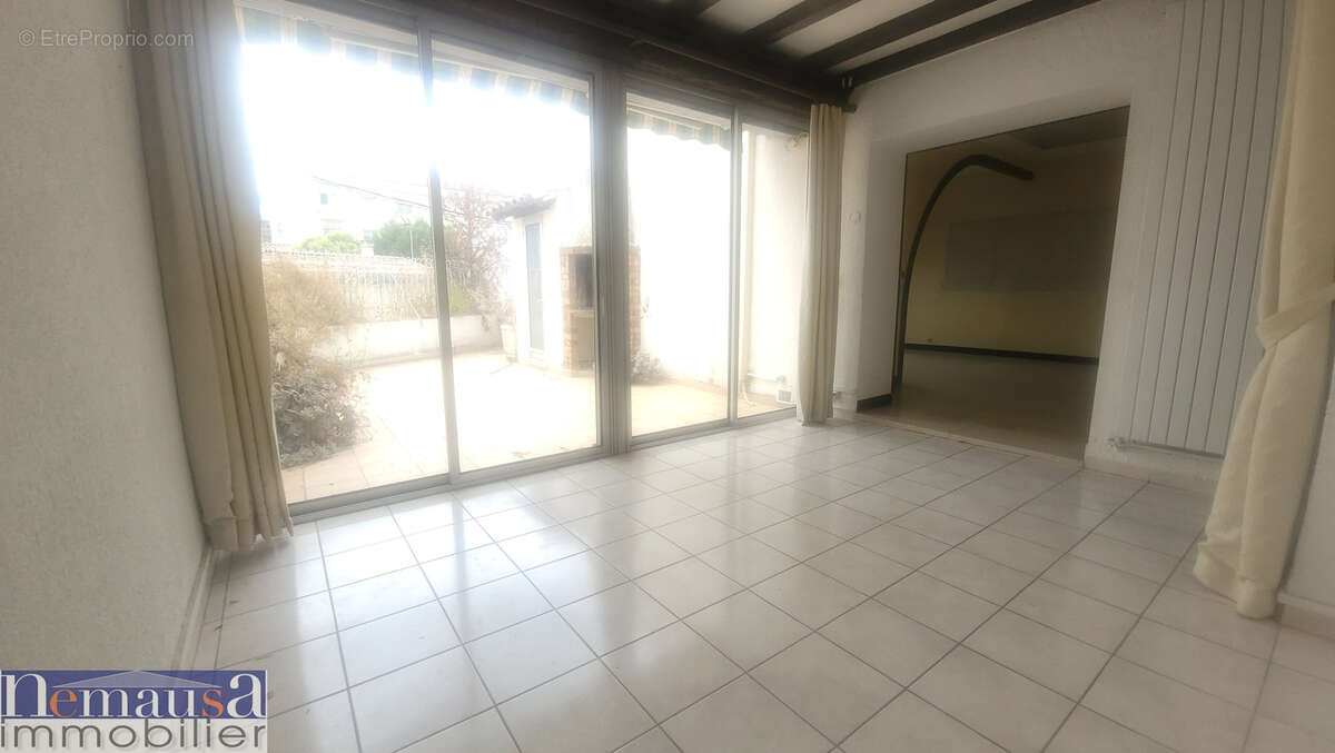 Maison à NIMES