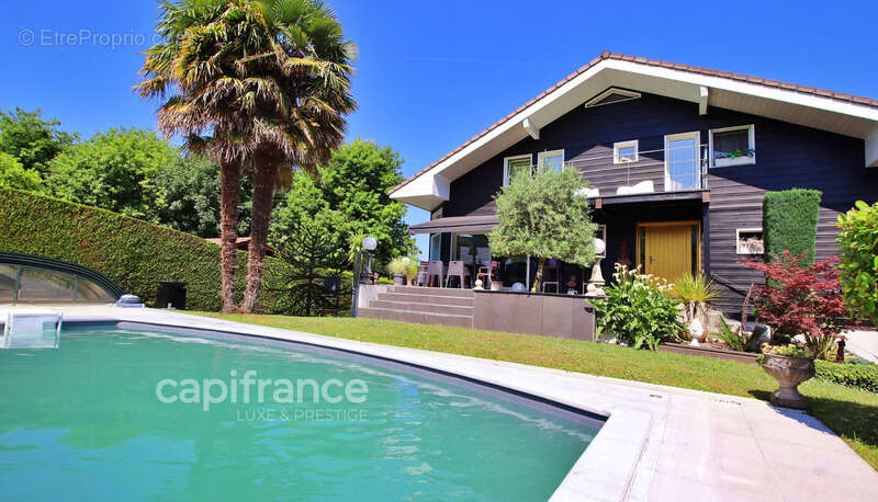 Maison à MARIN