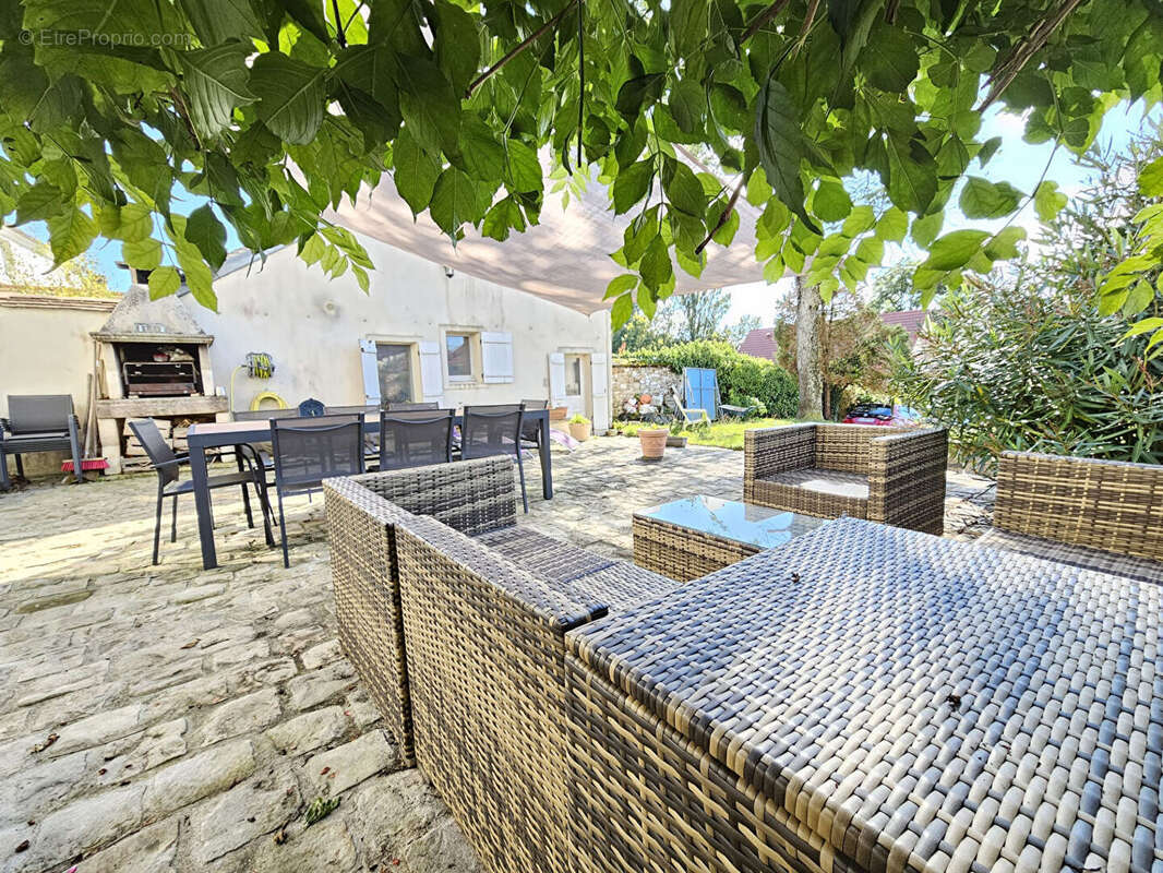 Maison à VIARMES