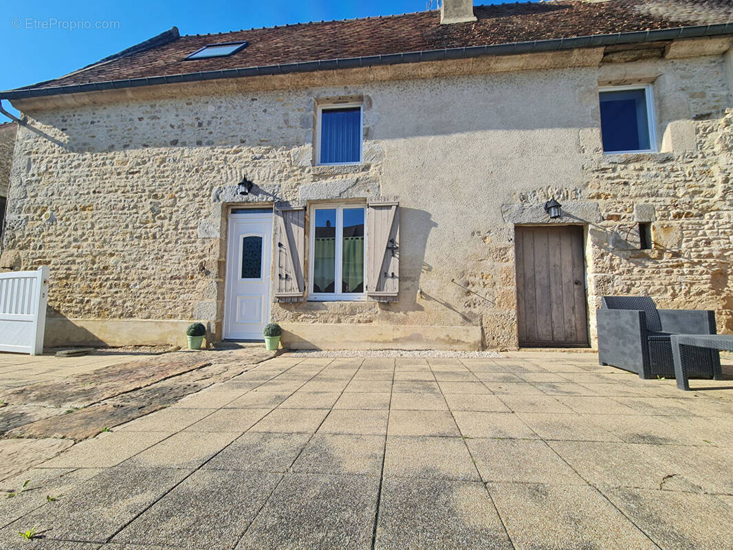Maison à FYE