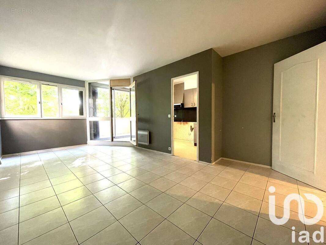 Photo 1 - Appartement à CHAMPS-SUR-MARNE