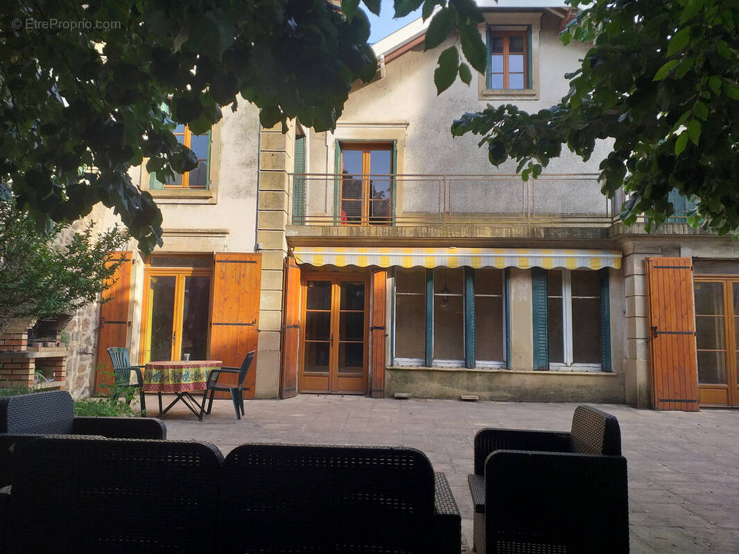 Maison à FEURS