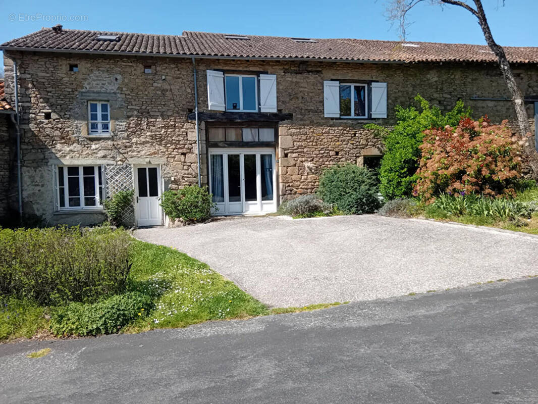 Maison à LE BUIS