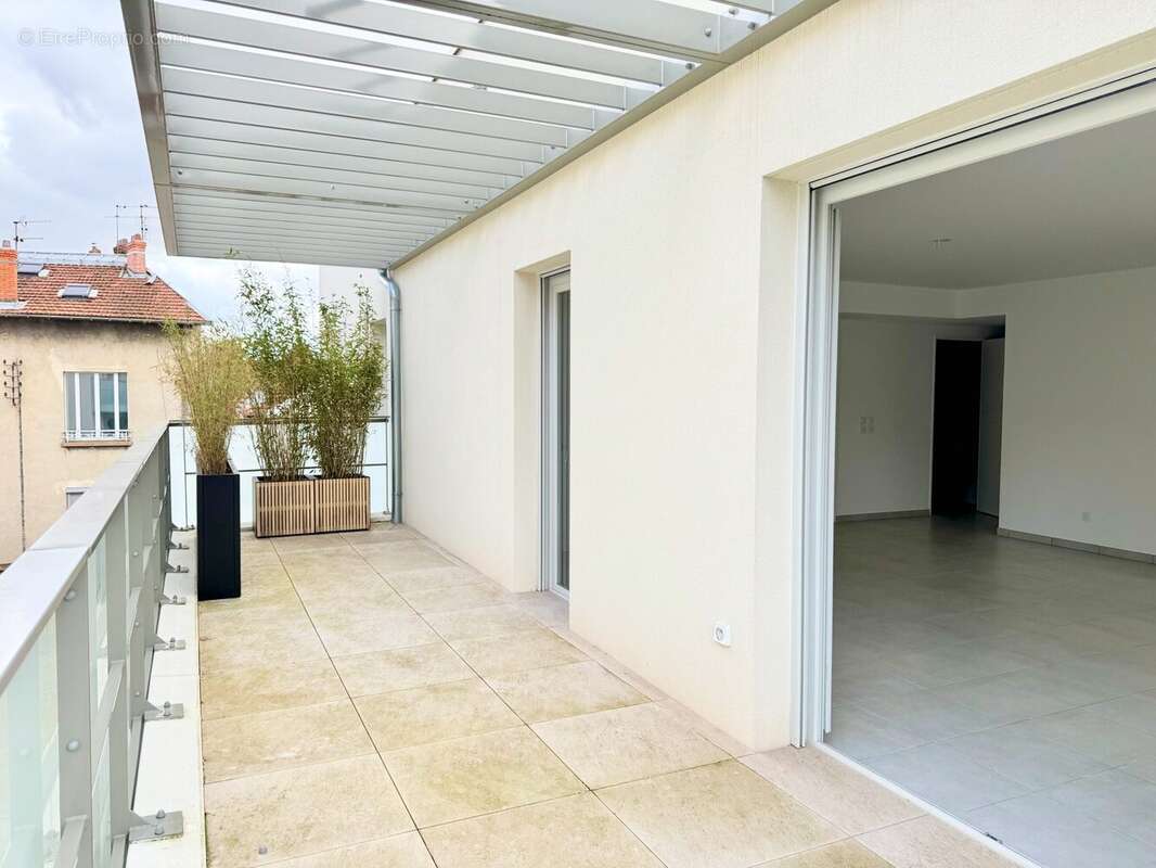 Appartement à CALUIRE-ET-CUIRE