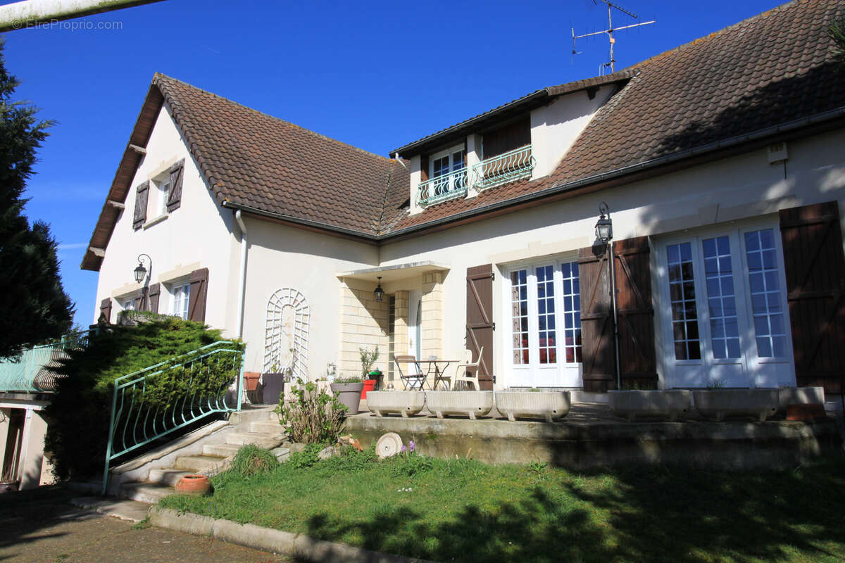 Maison à BREVAL
