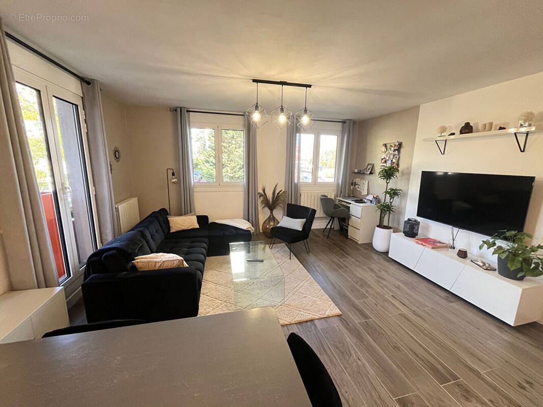 Appartement à LYON-5E