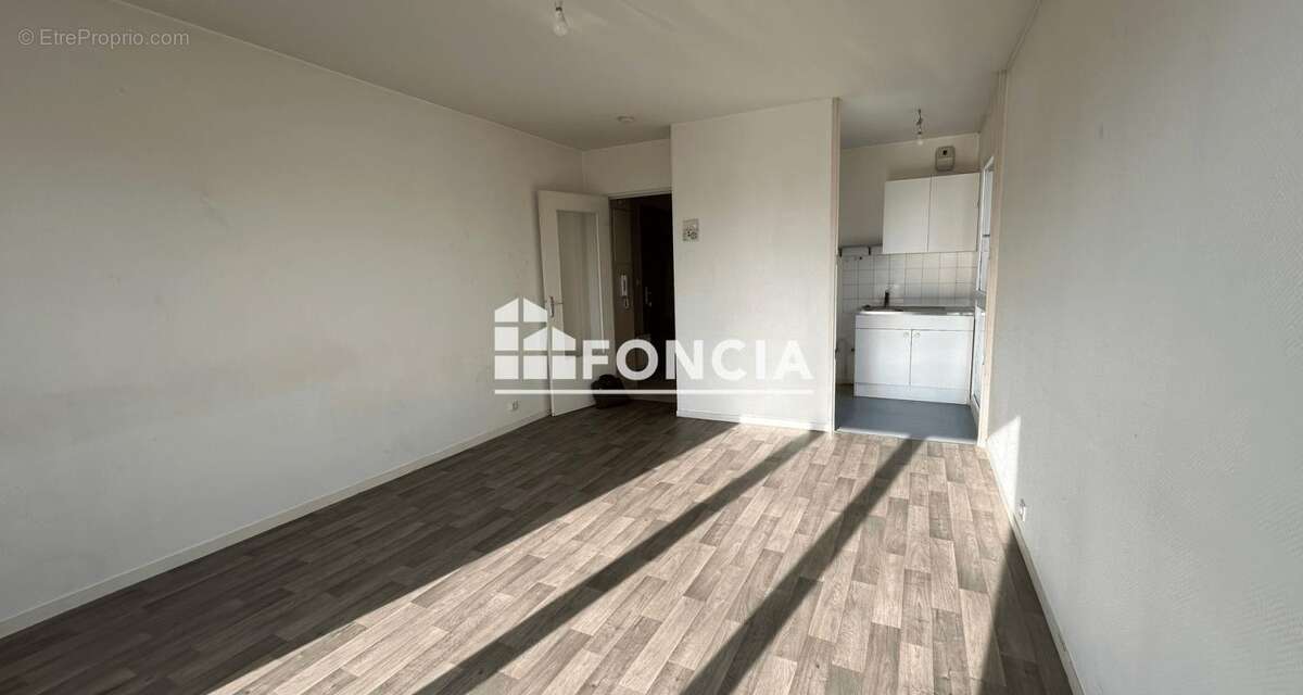 Appartement à SAINT-JACQUES-DE-LA-LANDE