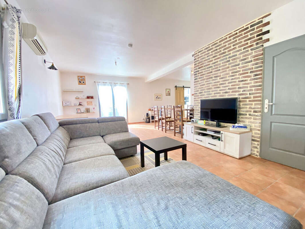 Appartement à PIOLENC