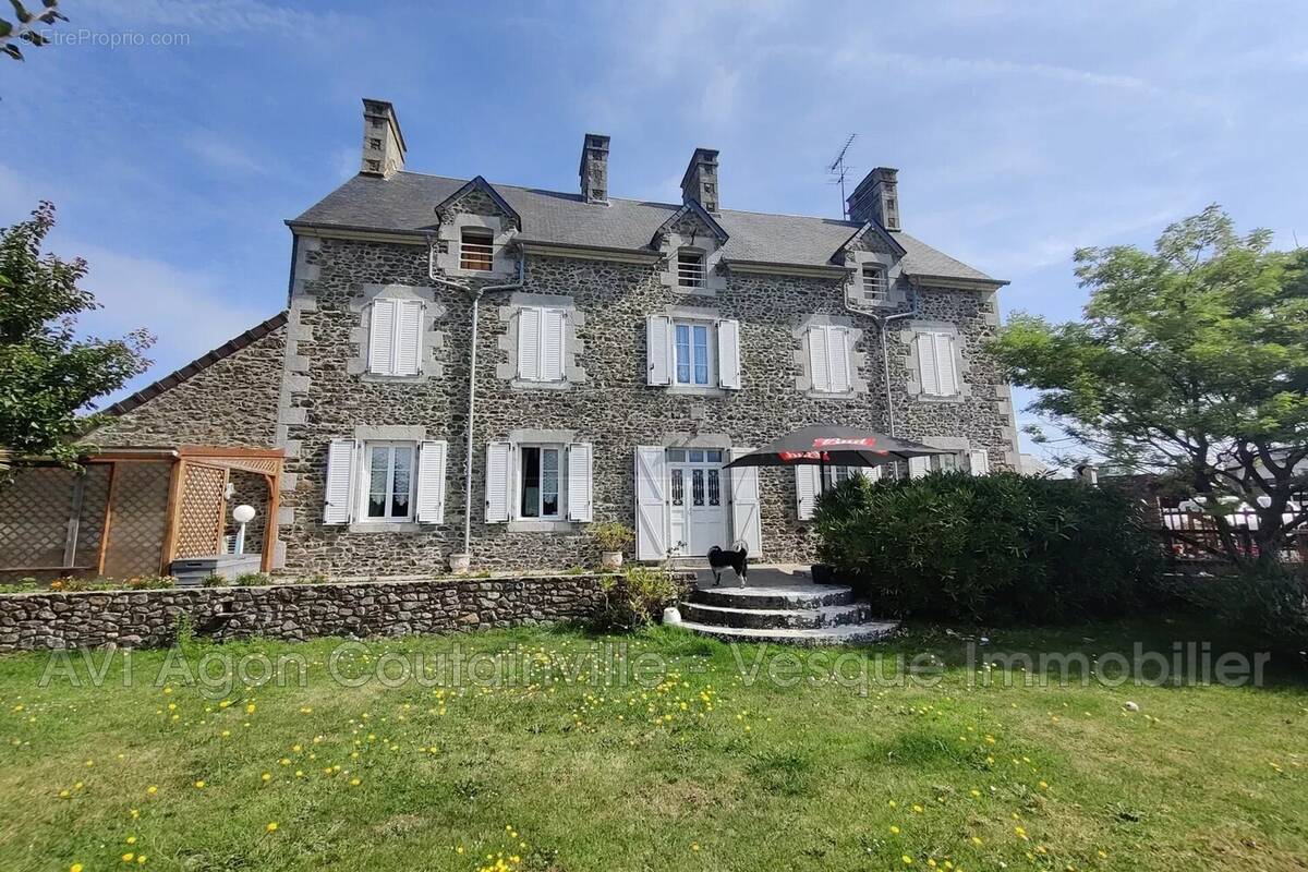 Maison à BLAINVILLE-SUR-MER