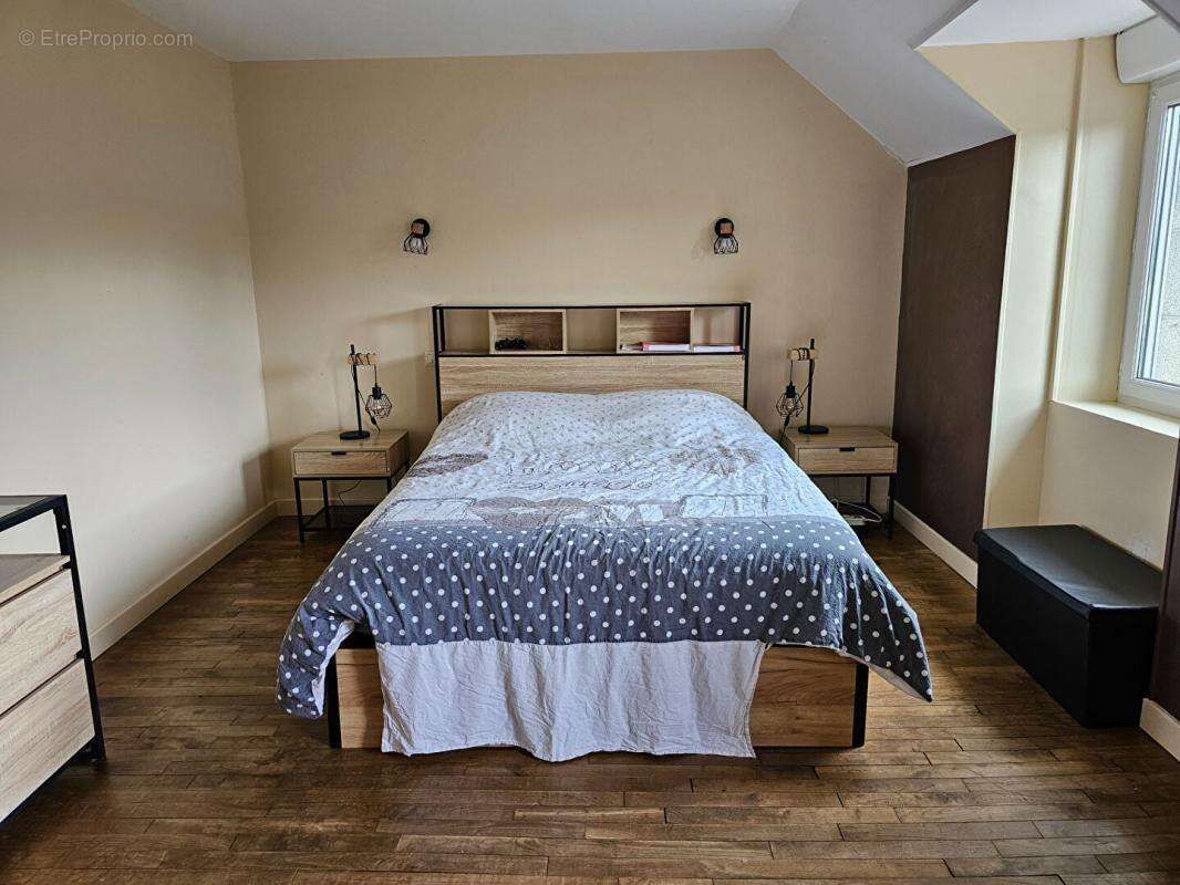 Maison à LOCMALO