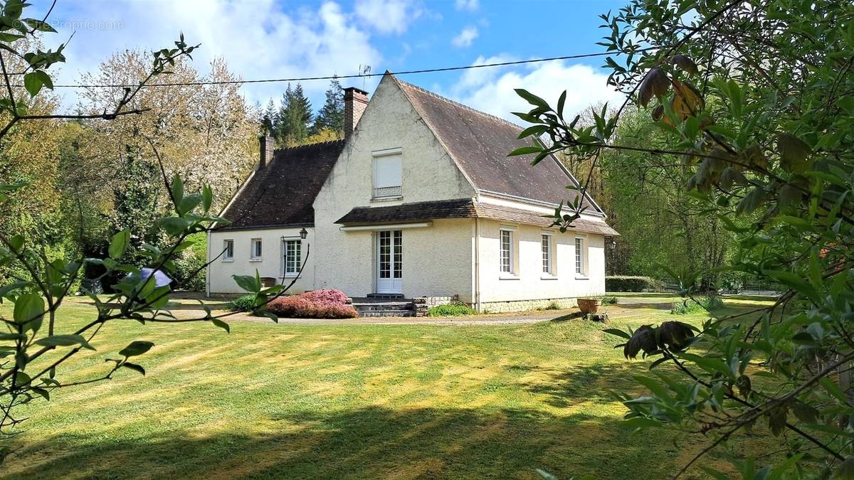 Maison à SENONCHES