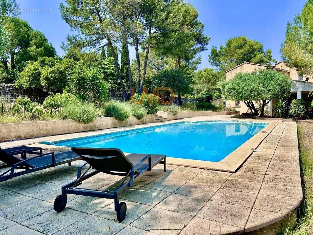 Maison à NIMES
