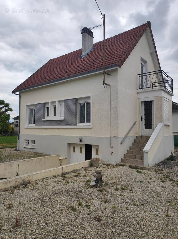 Maison à SAINT-ANDRE-LES-VERGERS