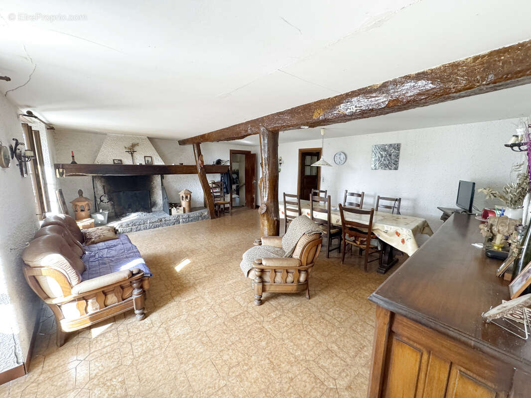 Maison à PUYLAURENS