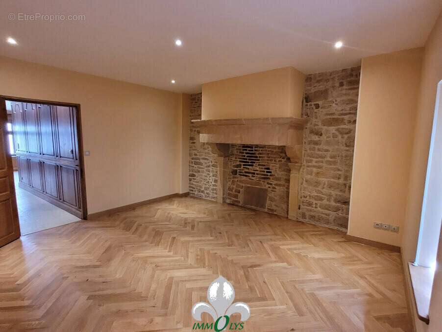 Maison à TOURNUS