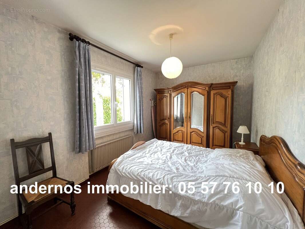 Maison à ARES