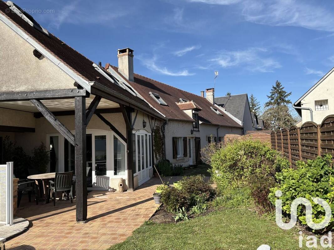 Photo 1 - Maison à PLAIMPIED-GIVAUDINS