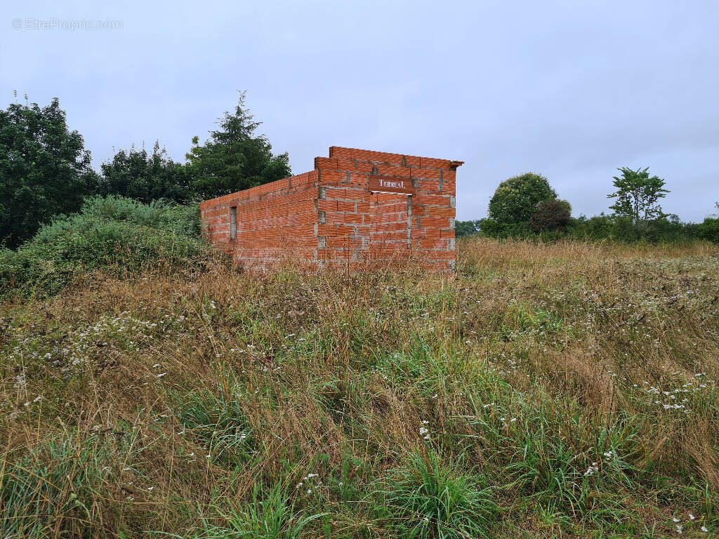 Terrain à MONTPON-MENESTEROL