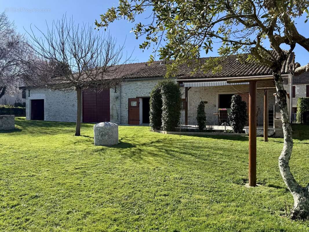 Maison à DURAS