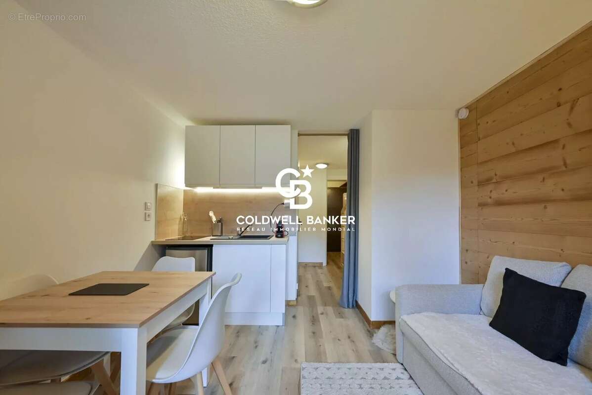 Appartement à DEMI-QUARTIER