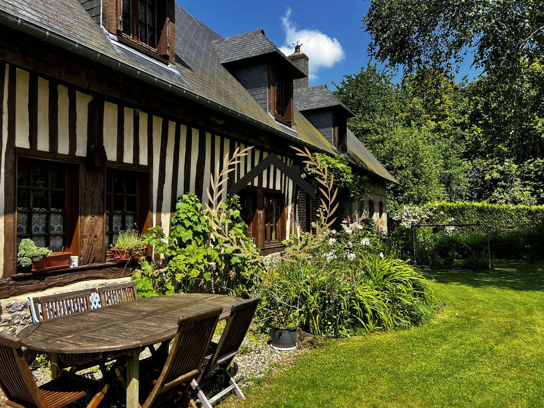 Maison à ANGERVILLE-L&#039;ORCHER