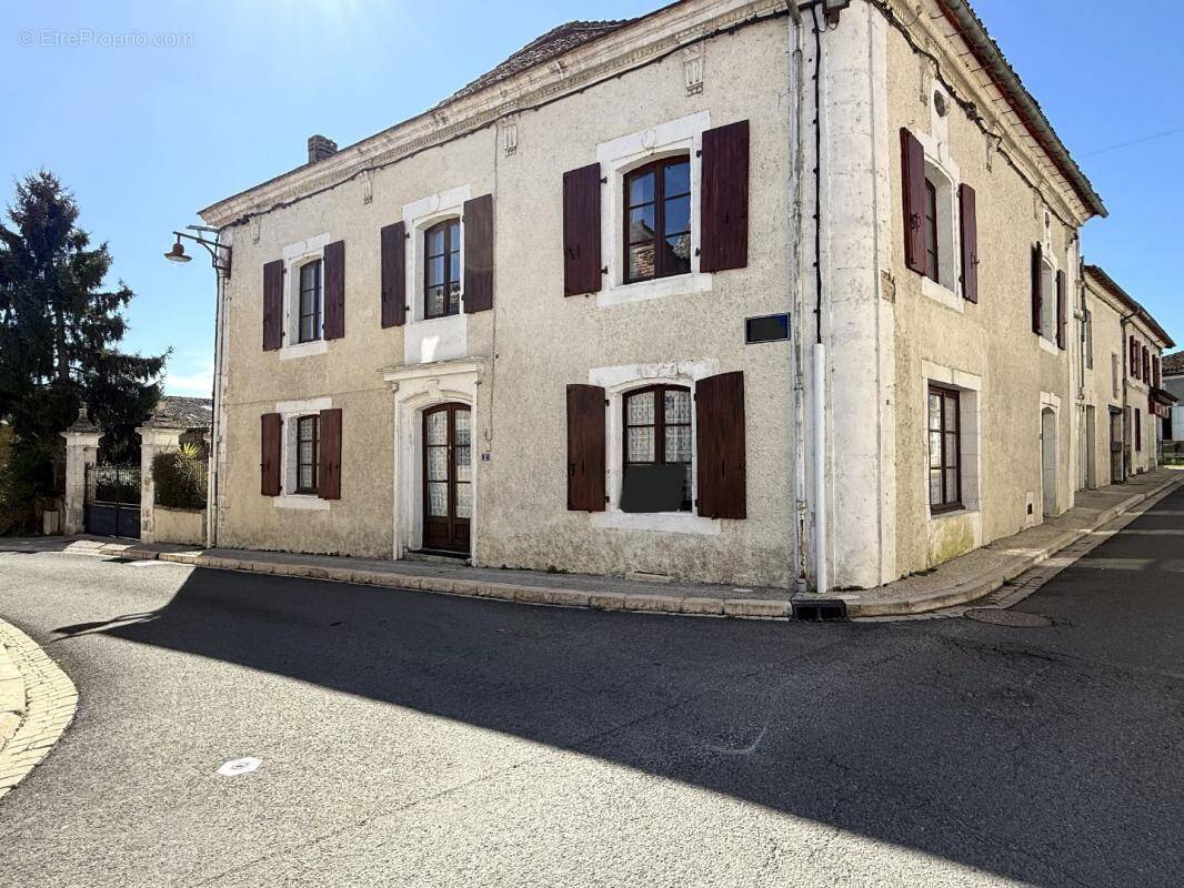 Maison à SAINT-SEVERIN