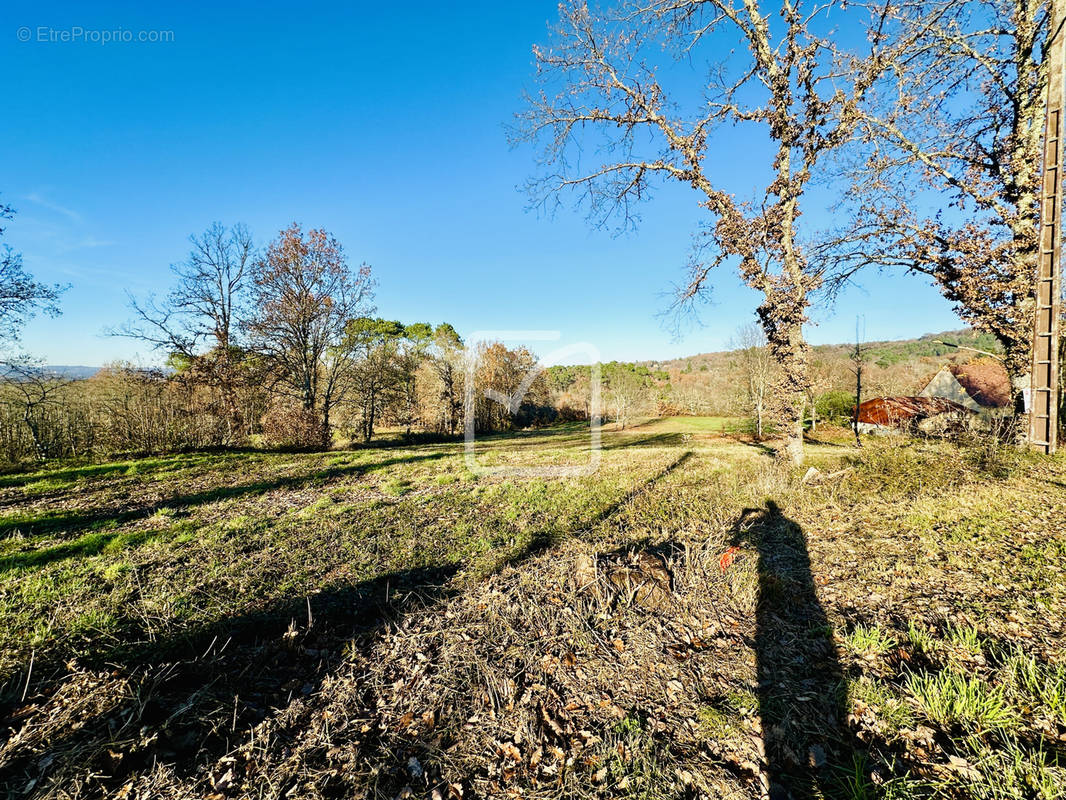 Terrain à DOMME