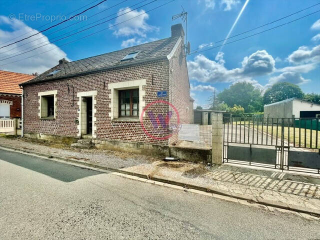Maison à MONCHY-AU-BOIS