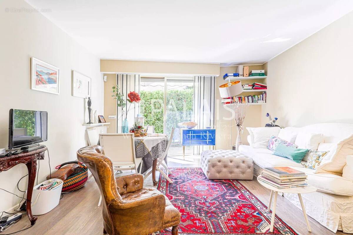 Appartement à BEAULIEU-SUR-MER