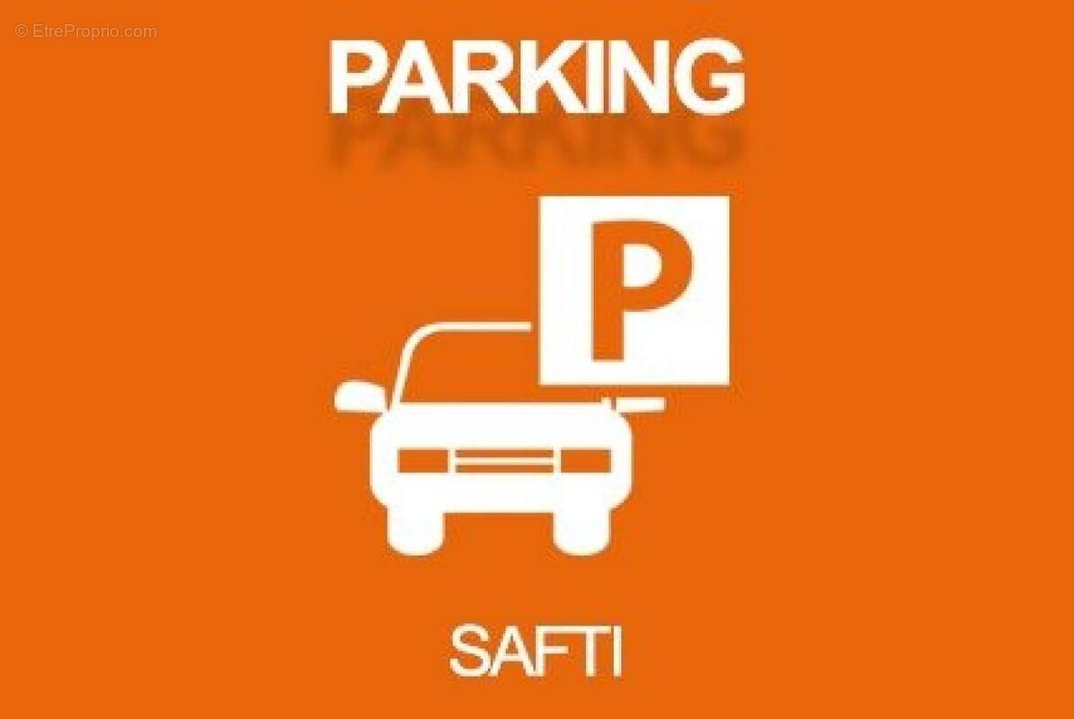 Photo 1 - Parking à CHARENTON-LE-PONT