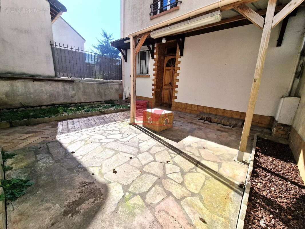 Appartement à CHATILLON