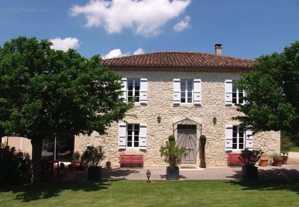 Maison à SAINT-PUY