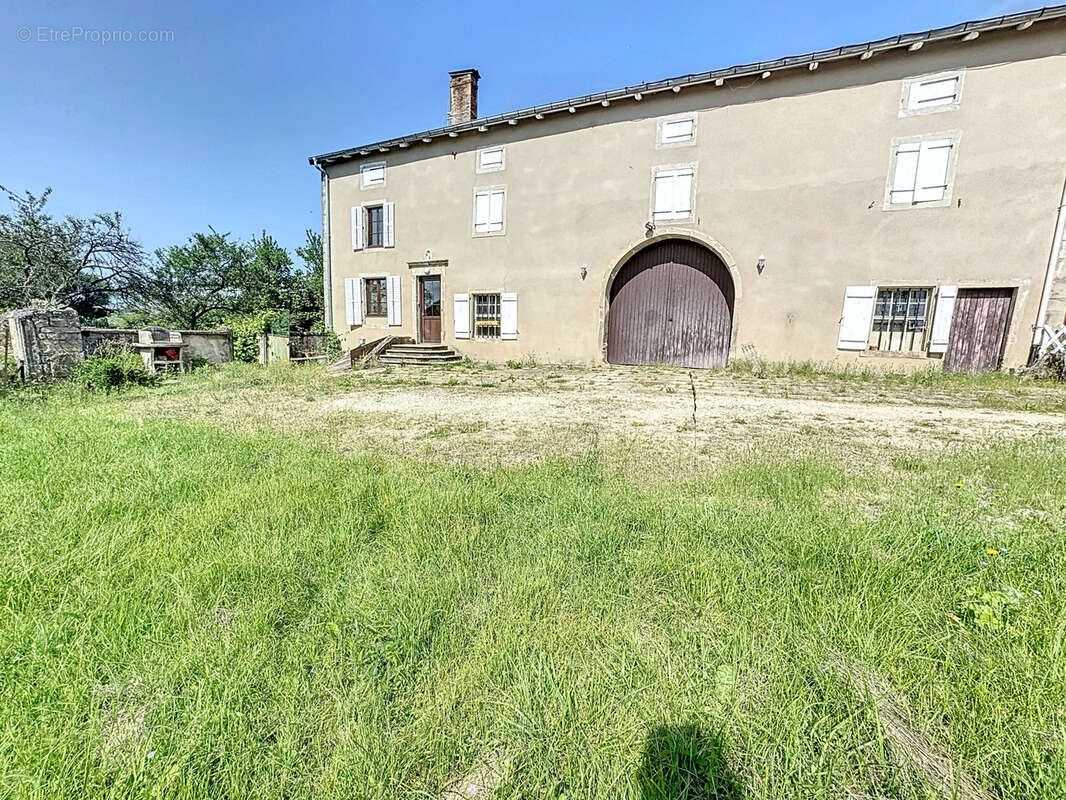 Maison à RACECOURT