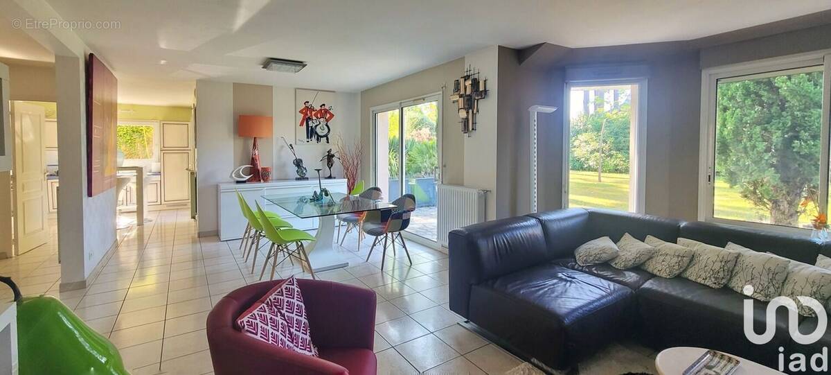 Photo 1 - Maison à SENE