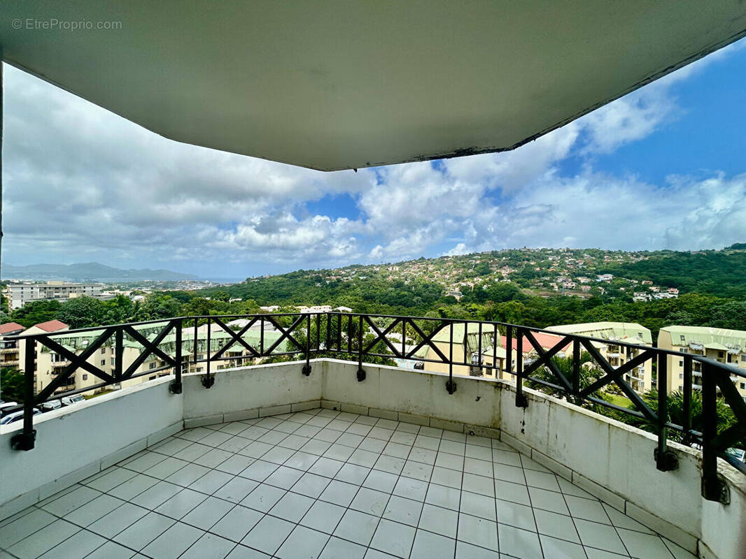 Appartement à FORT-DE-FRANCE