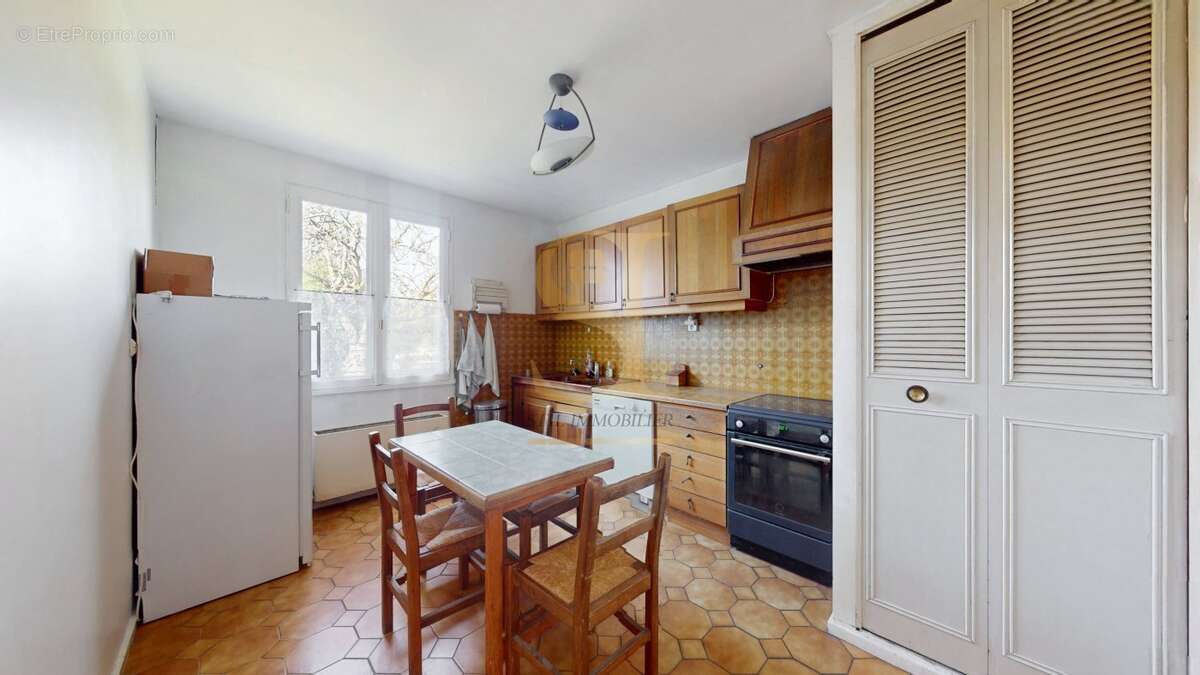 Maison à MONTGERON
